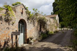 gorgeous cottages holtby 2 sm.jpg